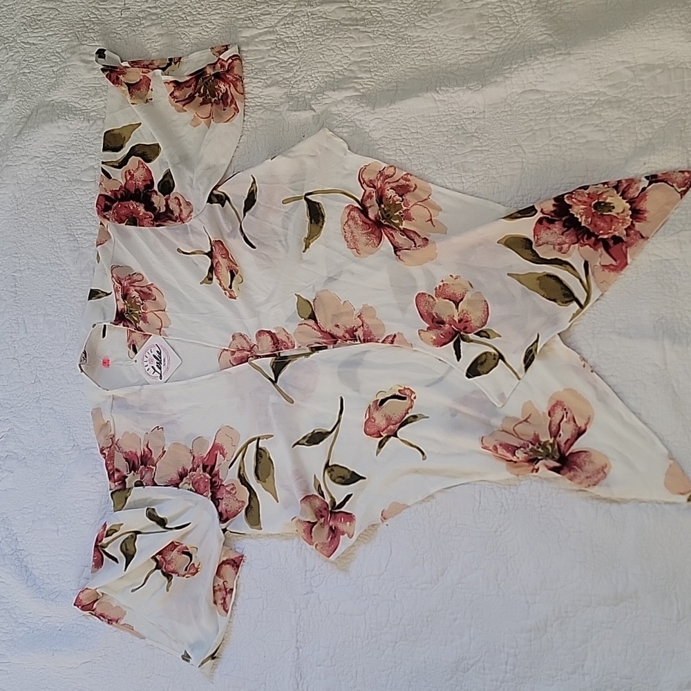 Blouse by Selfie Leslie Hollywood